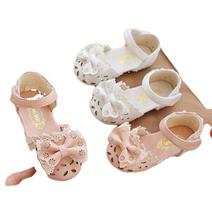 Why Baby Girls Summer Sandals are a Must-Have This Summer